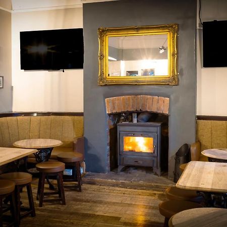 The Friendship Hotel Stocksbridge  Esterno foto