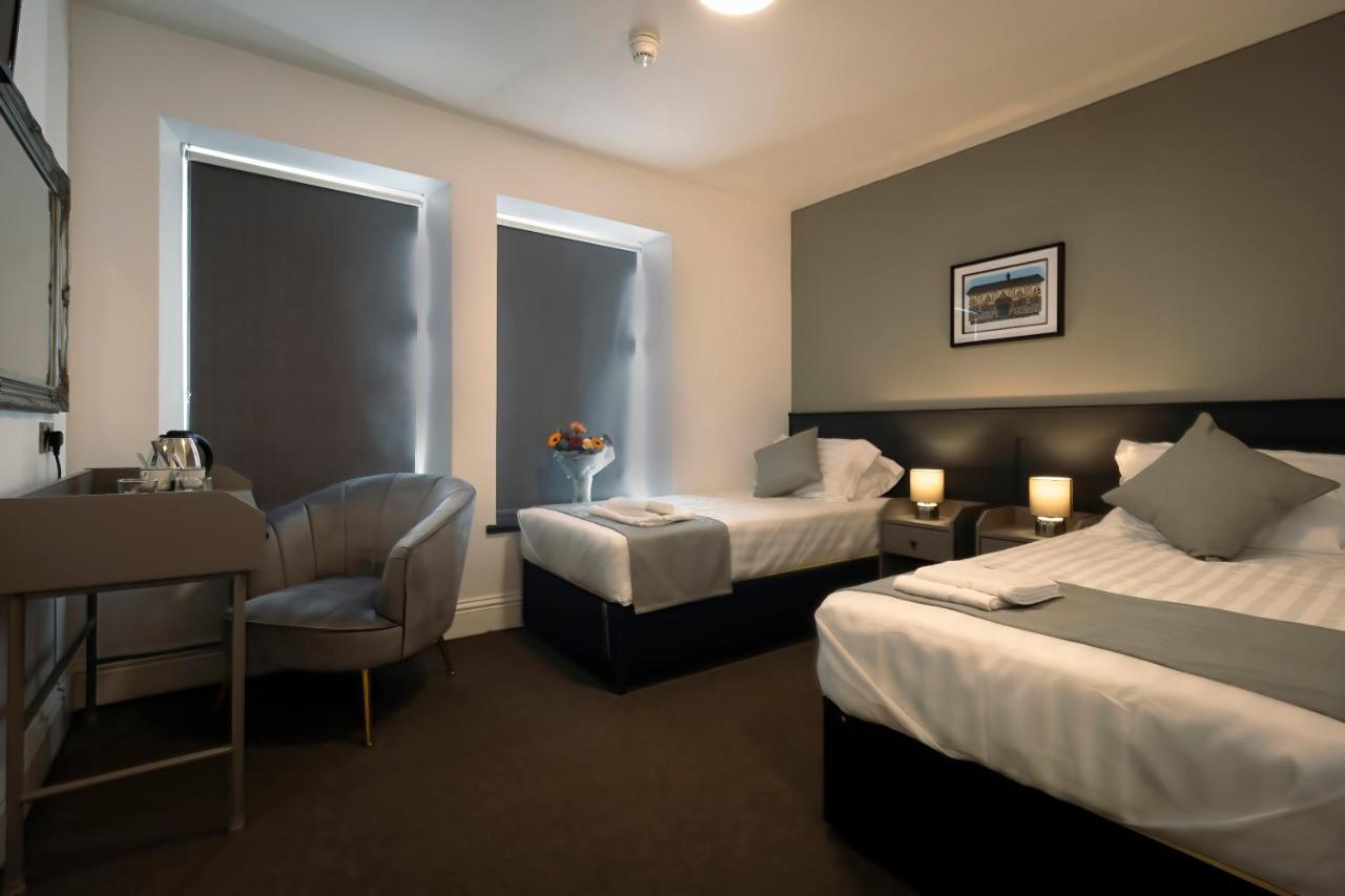 The Friendship Hotel Stocksbridge  Esterno foto