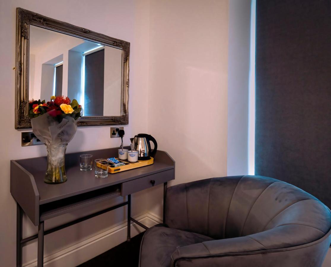 The Friendship Hotel Stocksbridge  Esterno foto
