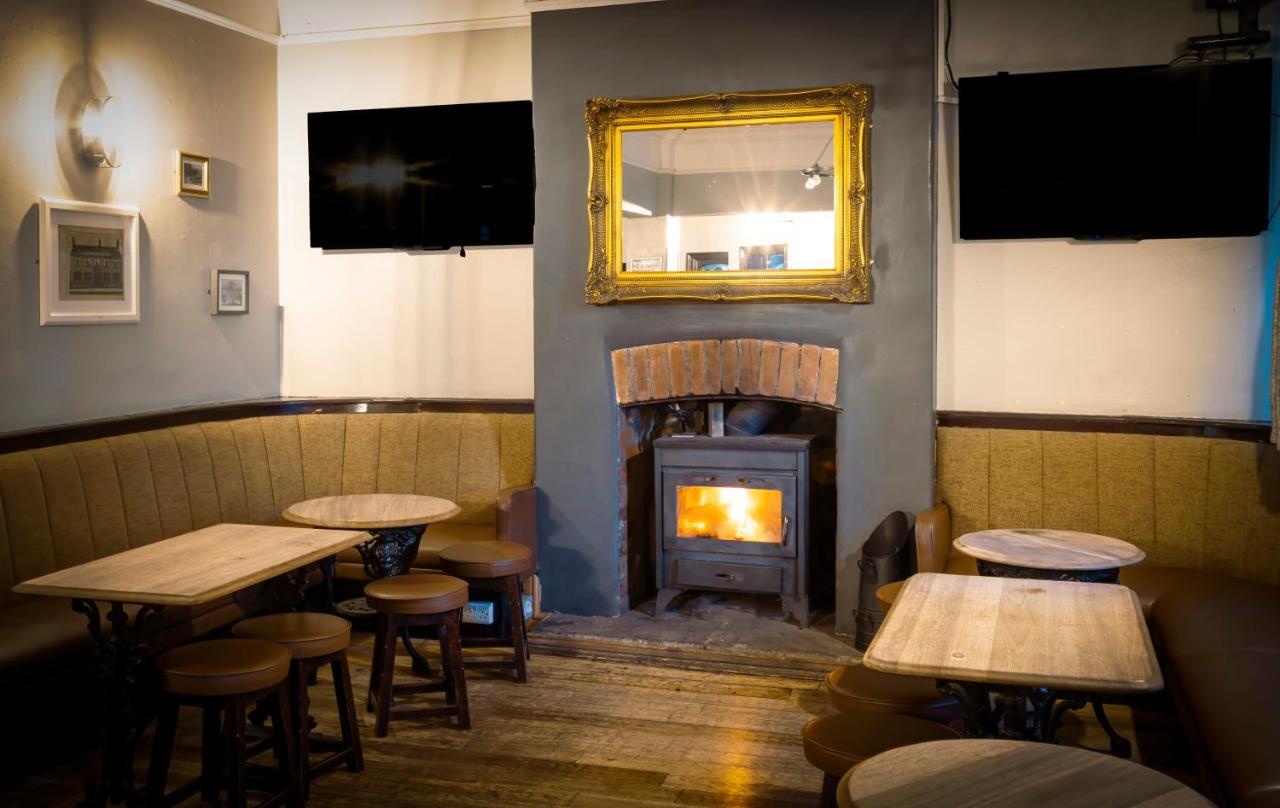 The Friendship Hotel Stocksbridge  Esterno foto