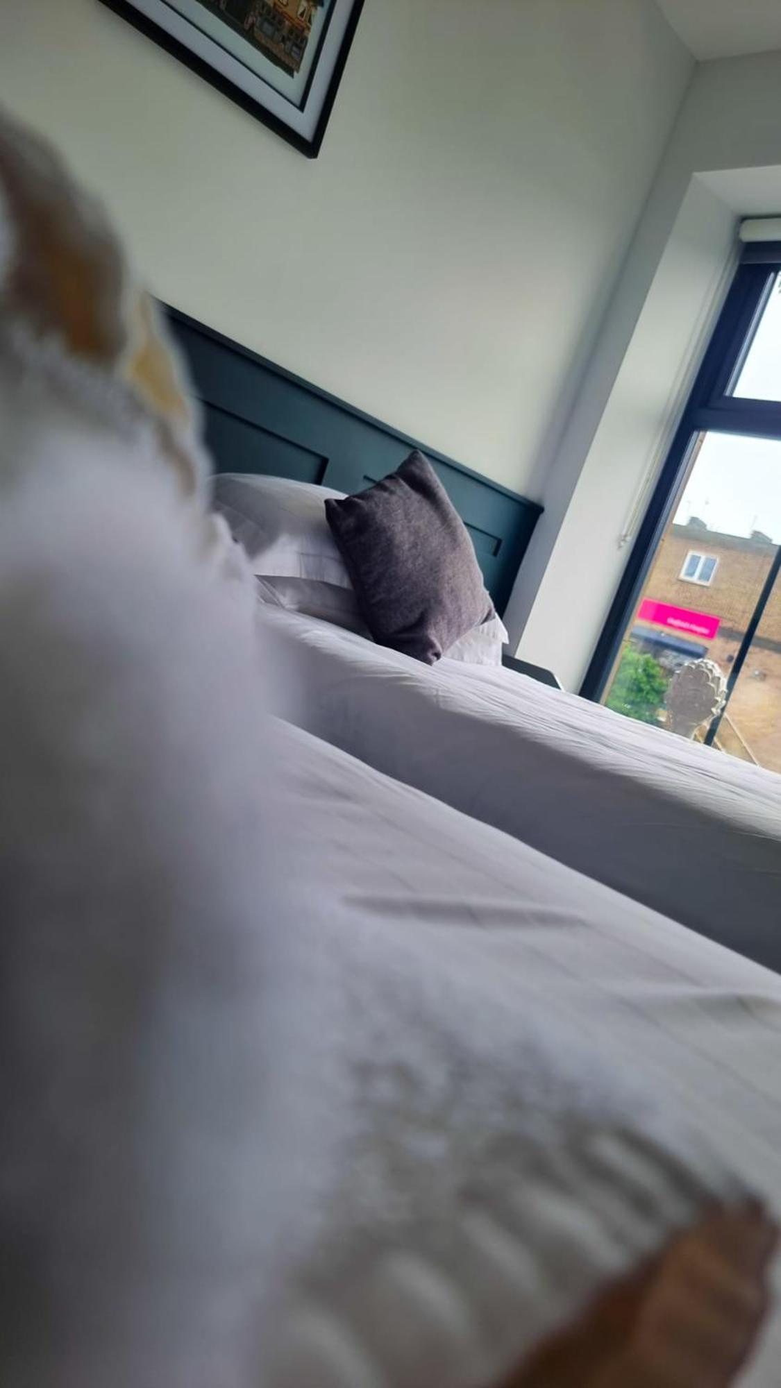 The Friendship Hotel Stocksbridge  Esterno foto