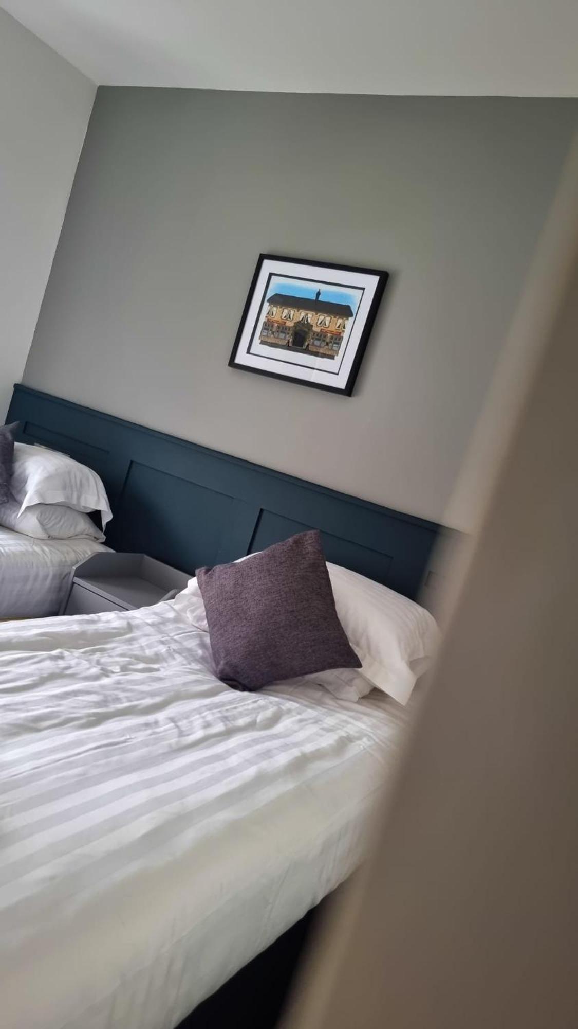 The Friendship Hotel Stocksbridge  Esterno foto