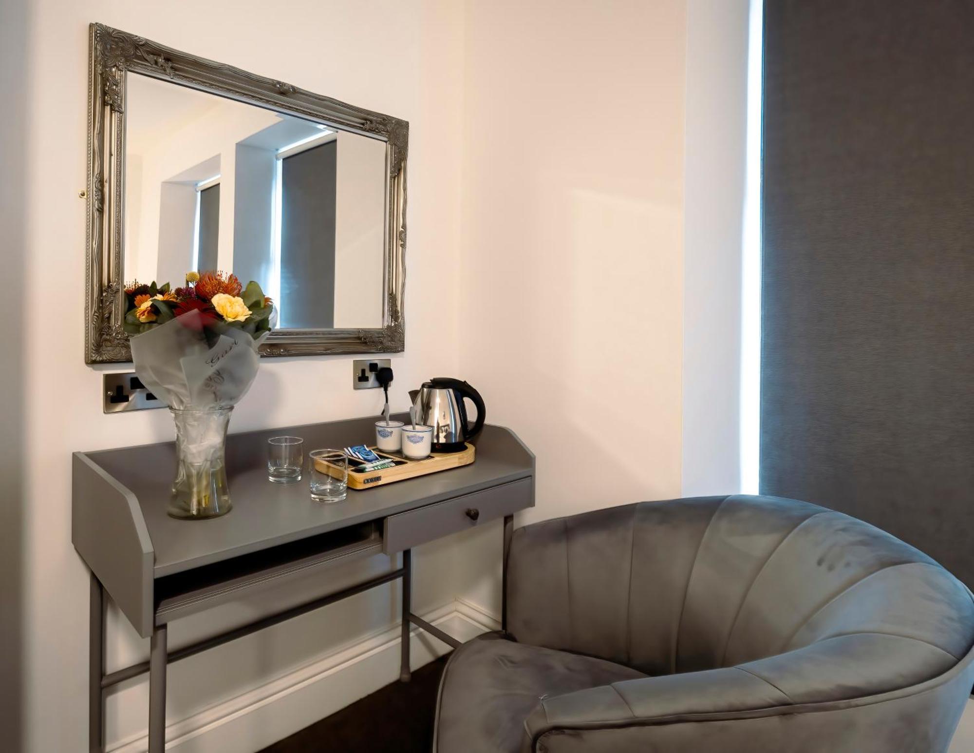The Friendship Hotel Stocksbridge  Camera foto